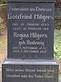 Kirdorf Grabmal Gottfried und Regina Hilgers Inschrift.jpg