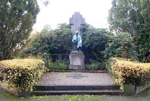 Hiddenhausen Kriegerdenkmal Friedhof Lippinghausen-1.jpg