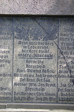 Darscheid + Kriegerdenkmal010.jpg