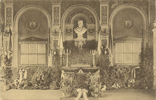 Kaiserbüste und Kriegergshalle 1914-18