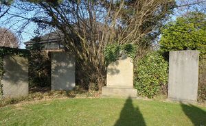 Loehne Kriegerdenkmal Friedhof Wittel-01.jpg