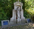 Ostenfelde-Kirchfriedhof 1353.JPG