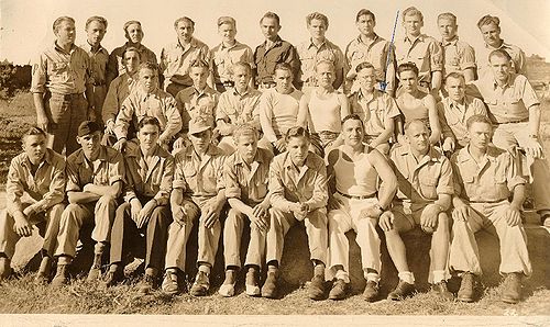 Gruppenaufnahme - Camp Gruber - 1944
