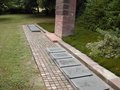 Fey soldatenfriedhof grabplatten.jpg