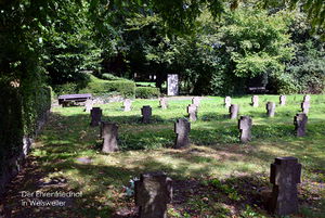 Ehrenfriedhof-Weisweiler 5019.JPG